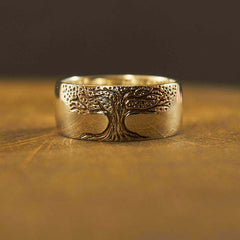 Bague simple avec arbre de vie sculpté style rétro