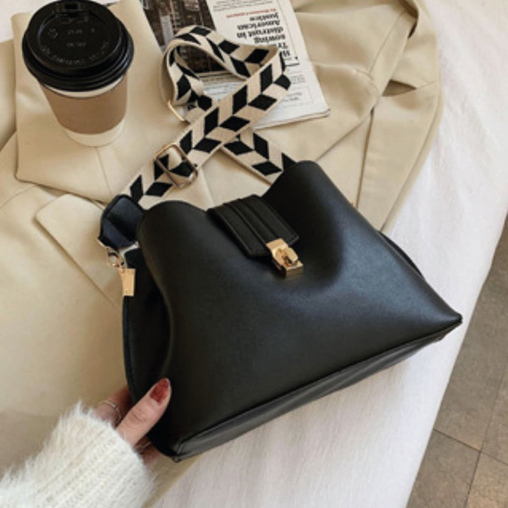 Checkered Shoulder Bag - LARUNVIK