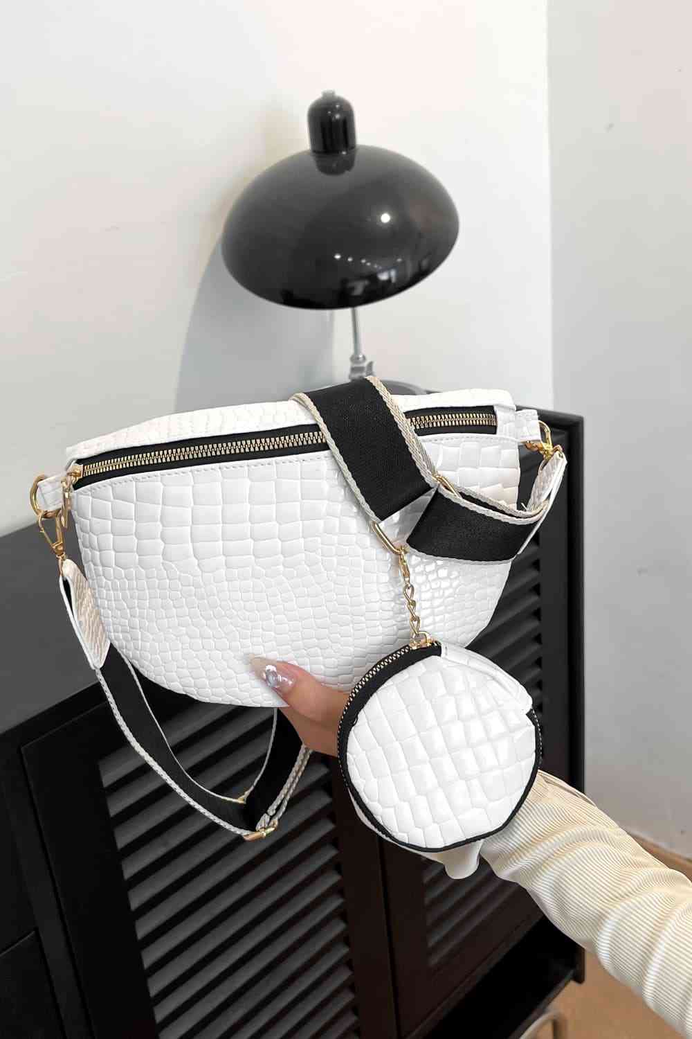 Ella Sling Bag with Coin Purse - LARUNVIK