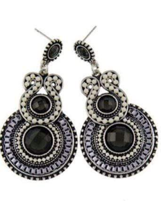 Cameron Earrings -White - LARUNVIK