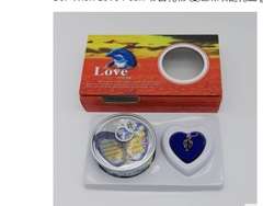Boîte cadeau à bijoux en perles avec collier en perles d'eau douce