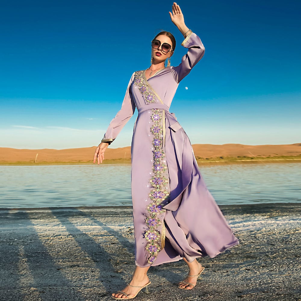 Dubai Chic Traveler Dress - LARUNVIK