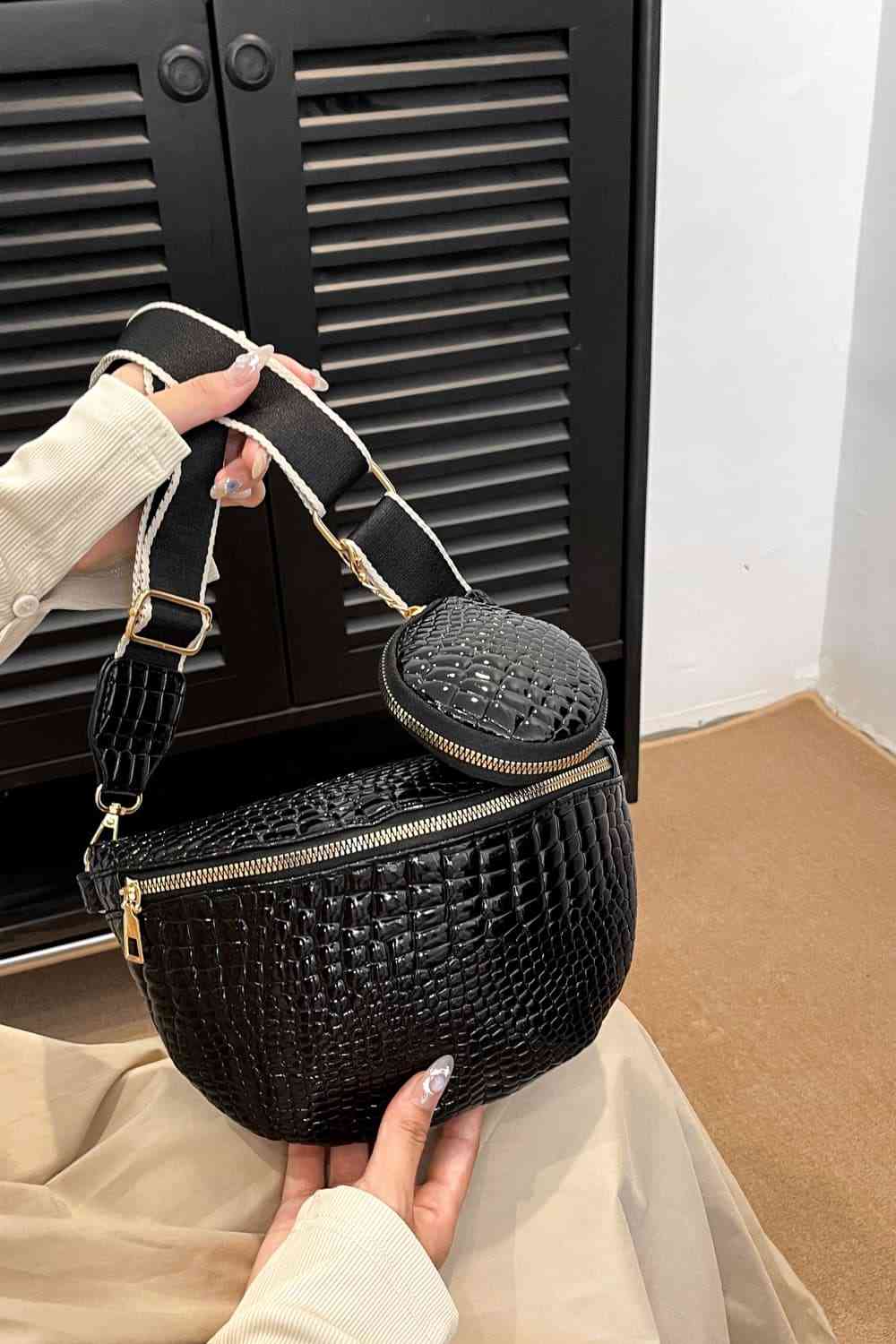 Ella Sling Bag with Coin Purse - LARUNVIK