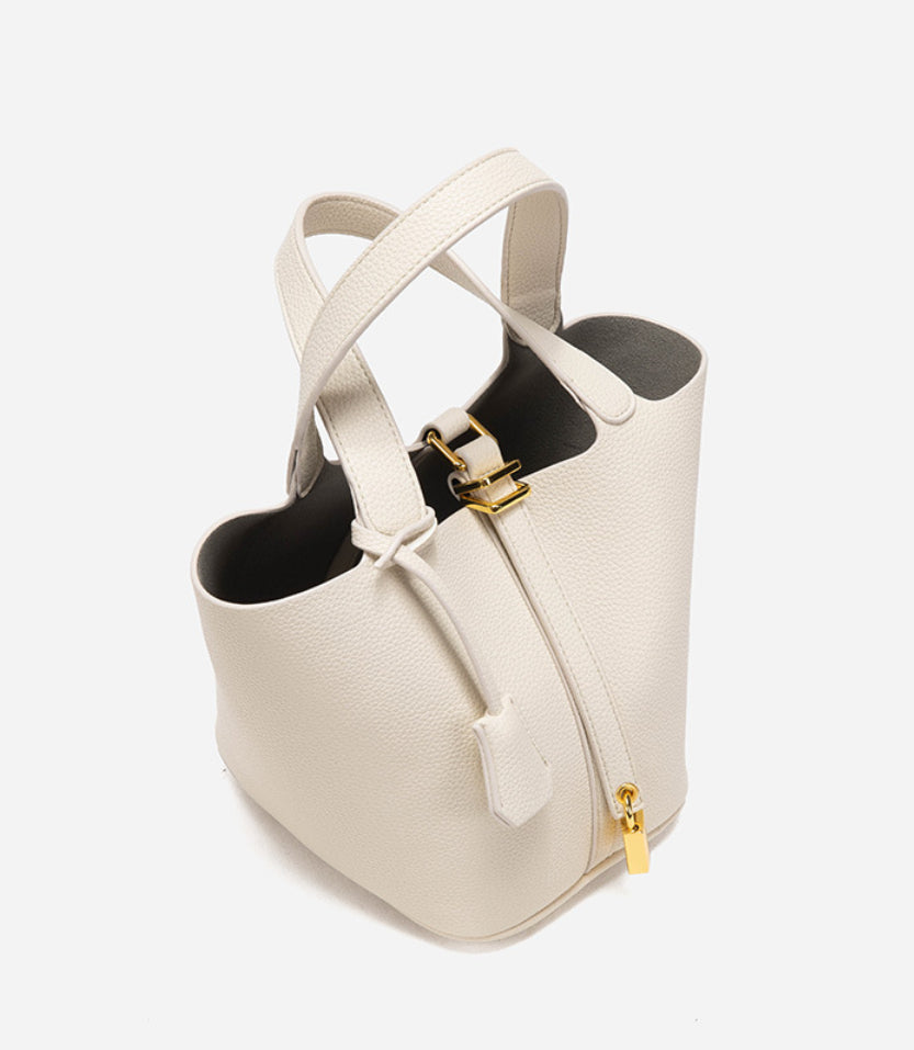 Women's Fashion Temperament Large Capacity Shoulder Bag - LARUNVIK